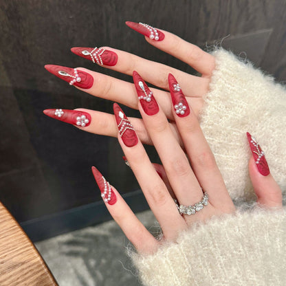 Pearly Love Nails